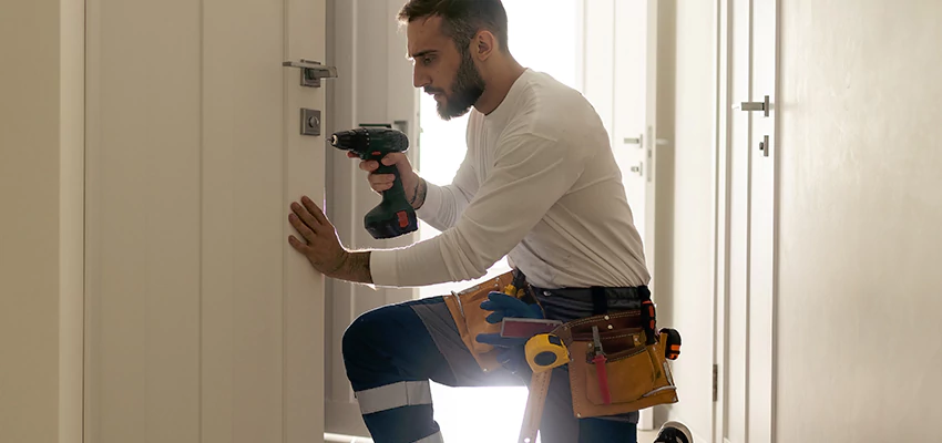 Mailbox Lock Installation Expert in Rosedale, California