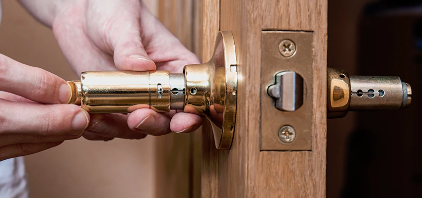 Padlock Lock Replacement Assistance in Rosedale, CA