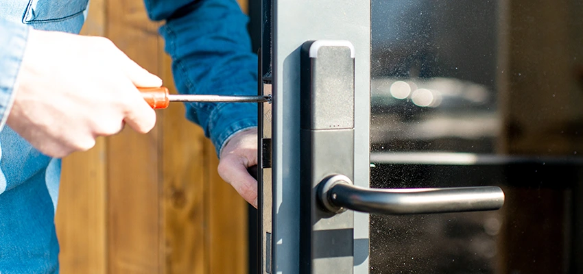 Aluminium Door Lock Replacement in Rosedale, California
