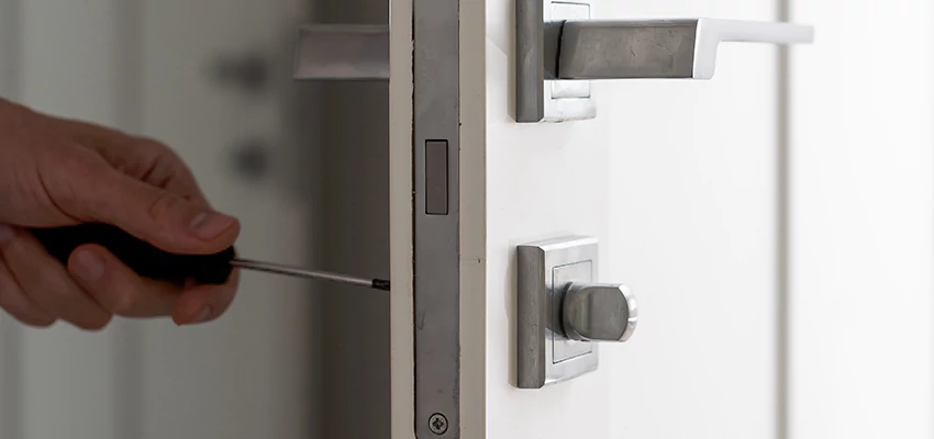 Key Programming Locksmith Open Now in Rosedale, California